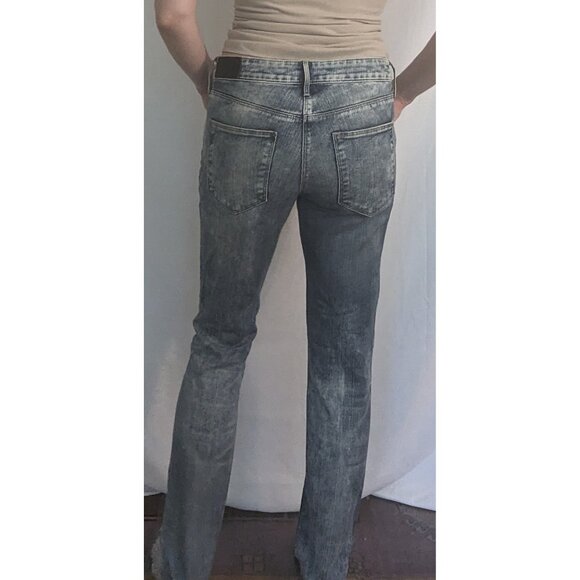 Cotton Jeans Acid washed - H&M - 29 (like a 6/ 30 fits too)- Stone-washed - Picture 4 of 11